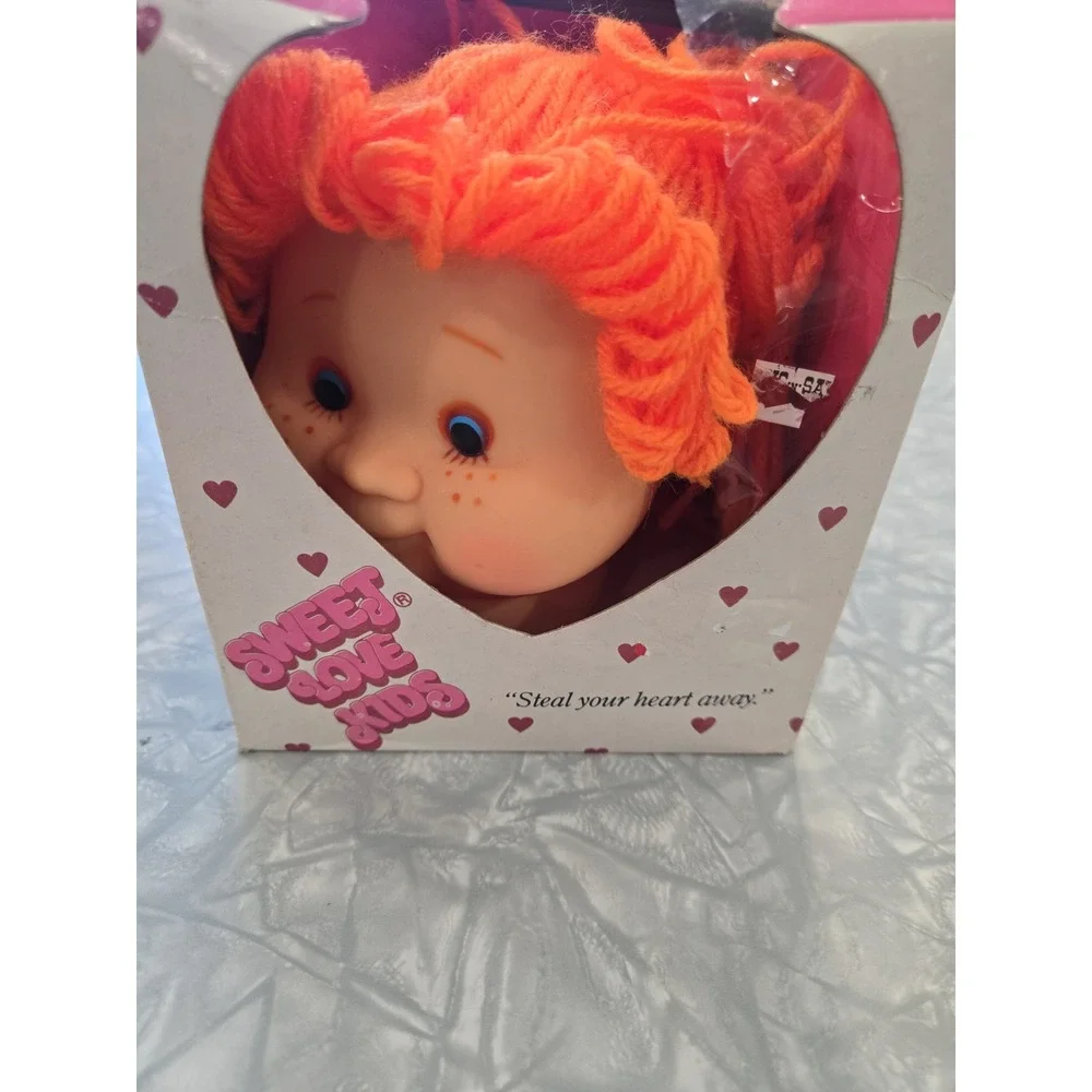 Vintage Sweet Love Kids Doll Head Orange Yarn Hair Freckles M-H Industries Box
